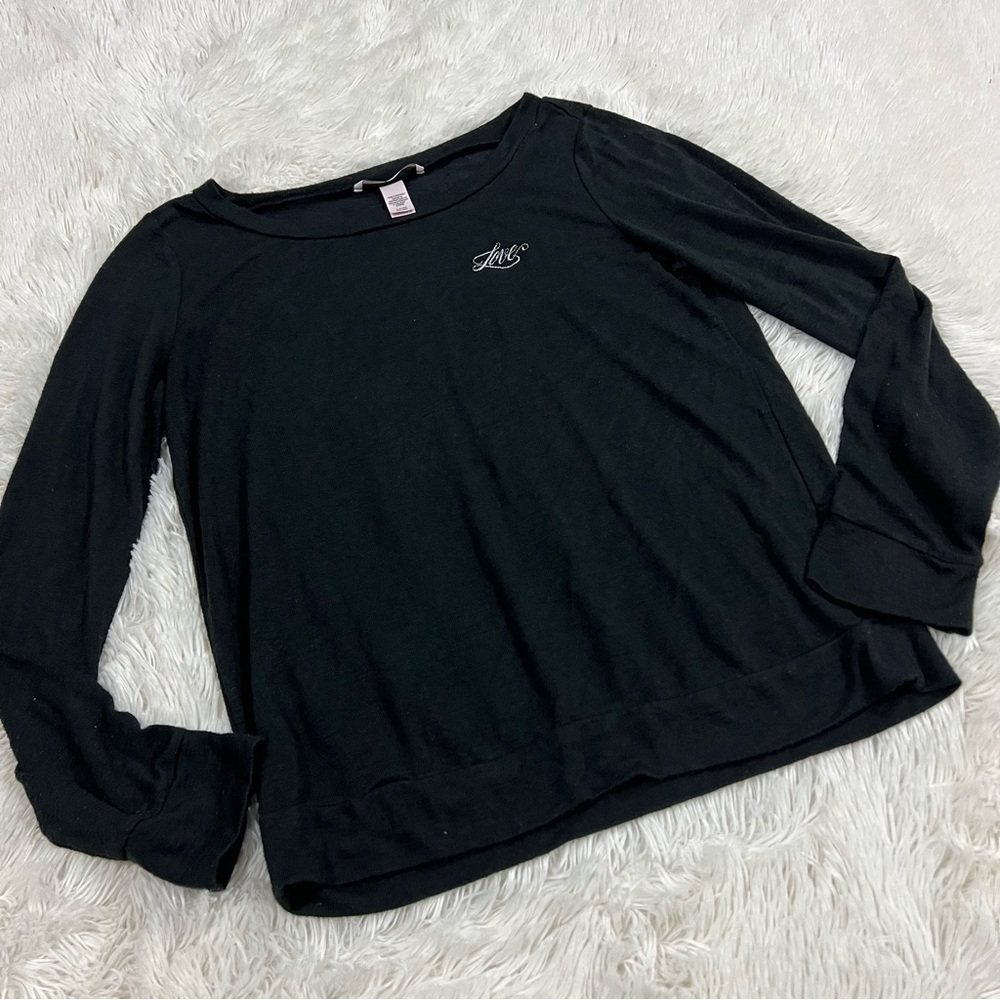 Victoria’s Secret Black Pajama Lounge Long Sleeve Love Sleep Shirt Size Small